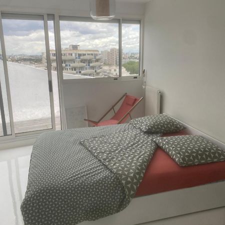 14Eme Et Der Etage "Arty" Avec 2 Chambres Et Vue Panoramique ! Créteil Exterior photo