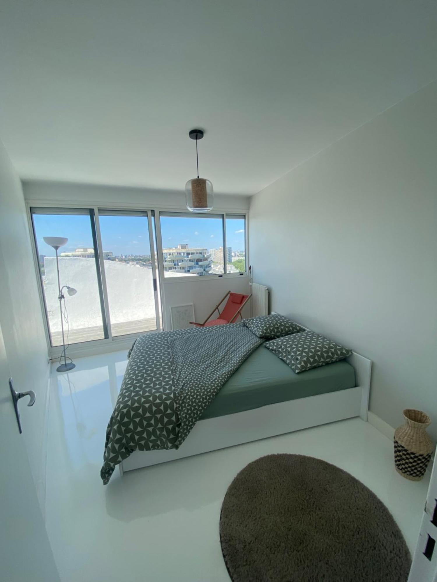 14Eme Et Der Etage "Arty" Avec 2 Chambres Et Vue Panoramique ! Créteil Exterior photo